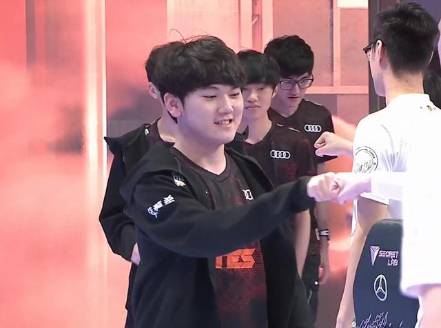 Xiaohu职业生涯第十次打进LPL决赛，位列LPL联赛历史第一